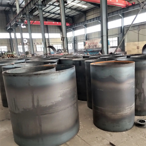 选择西安钢护筒的材质时考虑哪些条件？